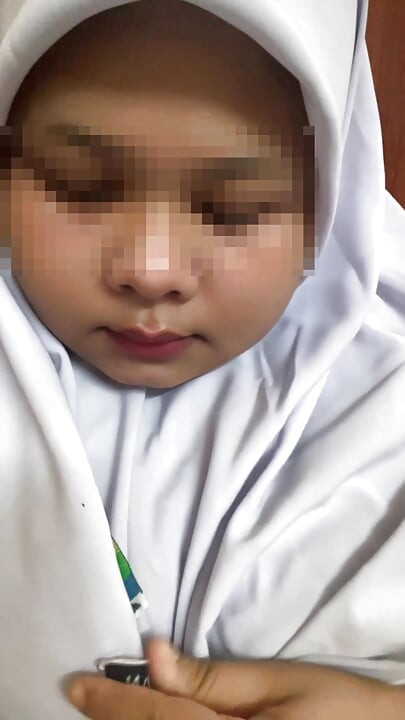 Student sangap send video lucah dekat ustaz