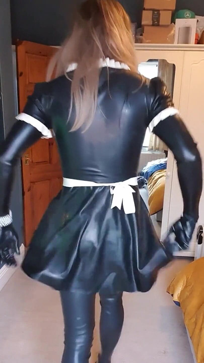 เลเยอร์ออฟลาเท็กซ์ - แม่บ้านฝรั่งเศส