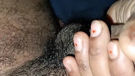 Bhabi ke bade bade chuci se ho rha hai yaar