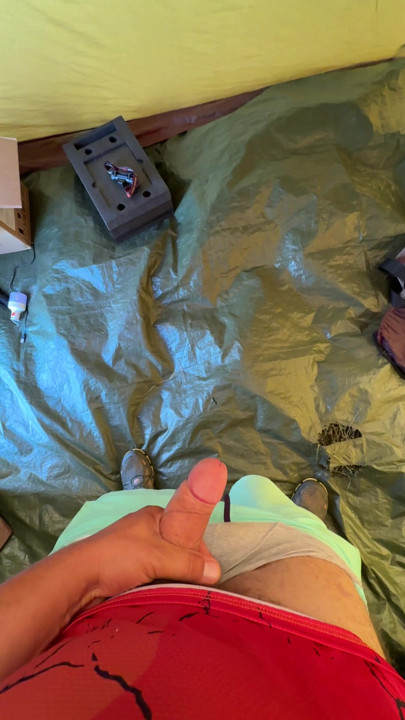 Guy masturbating