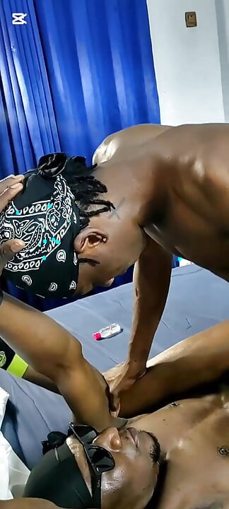 Nepoštovana kućna pomoćnica dobiva bušenje za kaznu