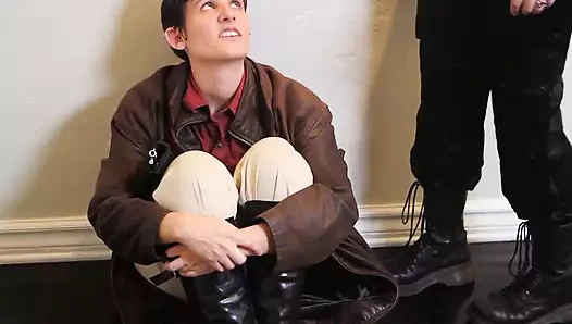 Sinn sage dan laurel norton si lesbian rambut cokelat