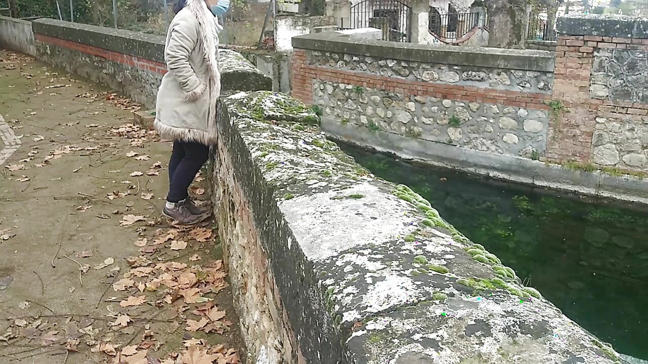 EXTRAÑO SENDERISMO FOLLADA EN LAS MONTAÑAS