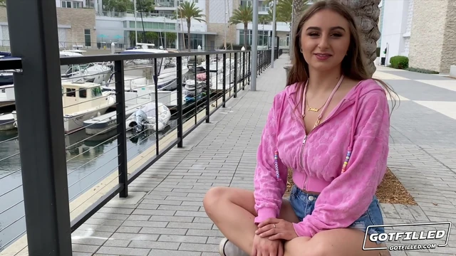 Gotfilled – Penelope Kay's Pussy Gets Filled Up