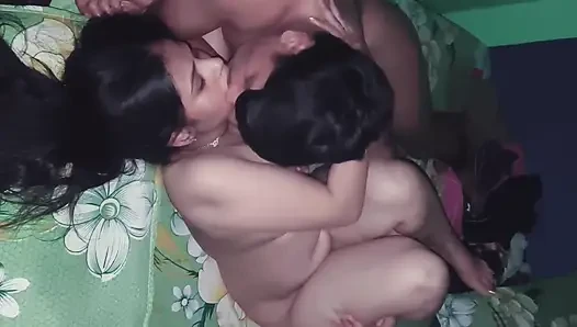 Istri nakal kulit hitam lagi asik ngentot kontol dan memeknya dientot habis-habisan sama pria dominan