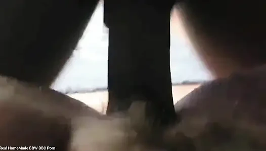 Hämmernde polnische sSBBW missionarsstellung, beine nach oben, greifen auf jer bauch