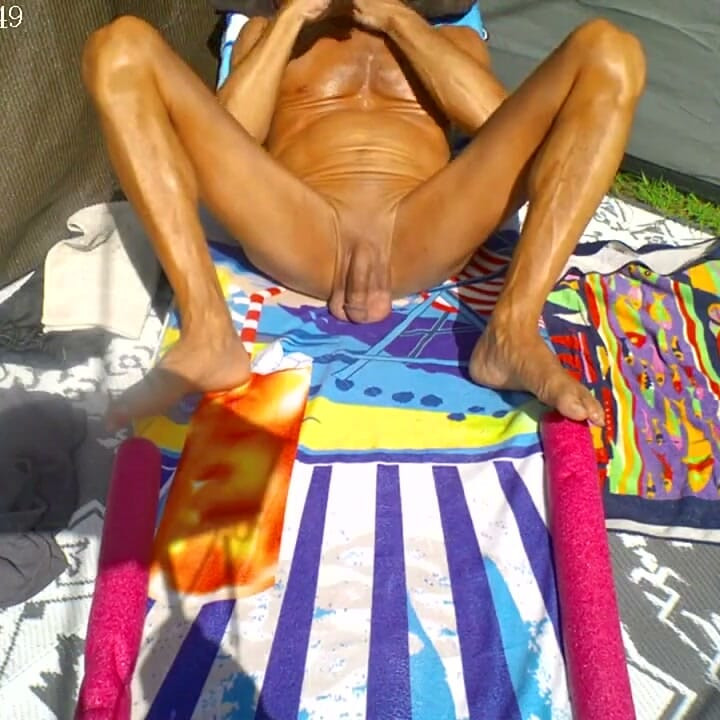 Cobras Day, He's Got to Eat. He's Gotten to 128lbs to Thin,it's Friends Day Friday, and More From the Geezer.