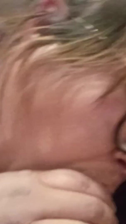 Single mom I met on facebook comes desperately to my apartment to suck my cock | Clip 1