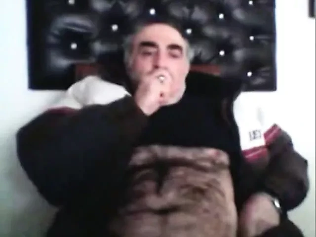 Paja con un maduro turco muy peludo y bigoton