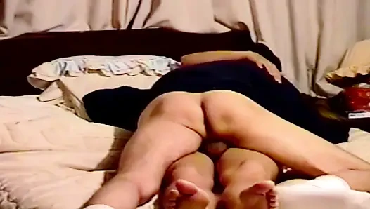 Meine schöne ehefrau hatte vor jahren sex mit ihren nachbarschaftsfreunden, sie alle ejakulierten in ihr.