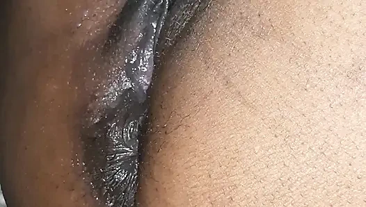 Dia mengisap aku dan aku, itu indah.