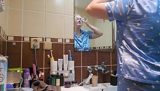 Evening Skincare Routine