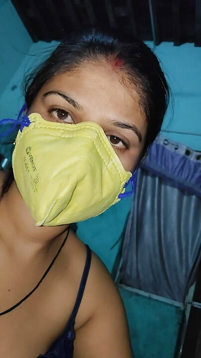 Haryana husmor hot kjole med store bryster og lyserød fisse giver bryster job og blowjob