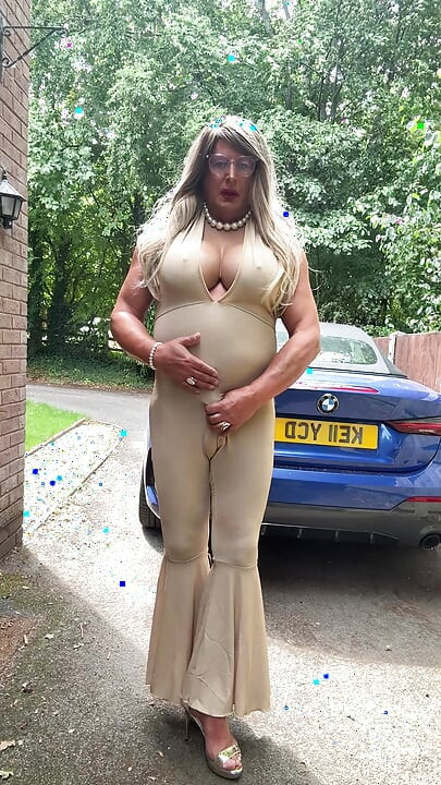 Sexy Crossdresser kellycd2022 in gold stretchy catsuit and heels