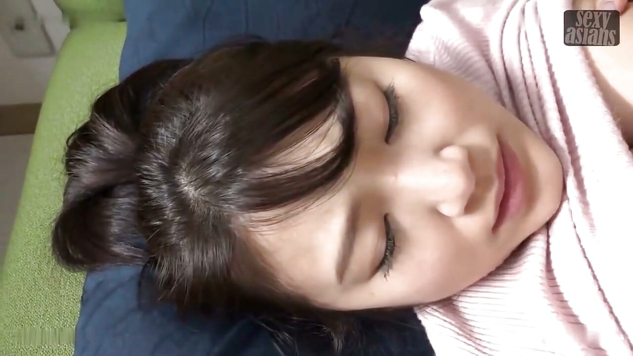 일본 국보 젖탱이 - 완벽한 모양, 거대한 아레올라, 순수한 자위 천국