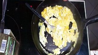 xH_Handy_Mein mengisi kandung kemih dengan telur dari 05.01.22