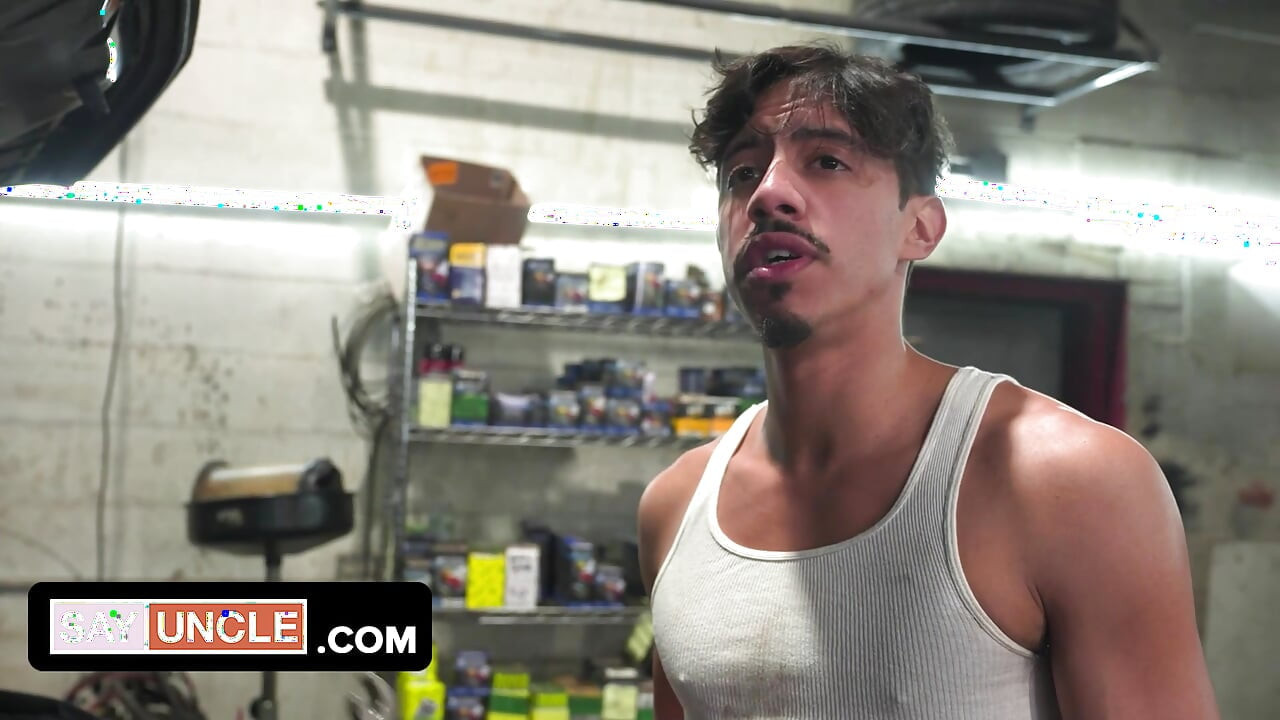 Internet Papi Gives Angel Elias the Full Service Treatment