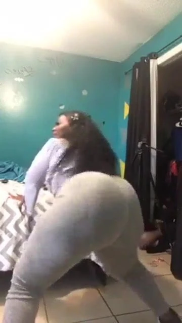 BBW ASS 6