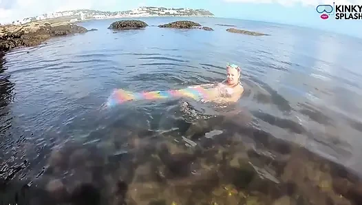 Deniz kızı görüldü! Lost Cove'da ıslak Karşılaşma