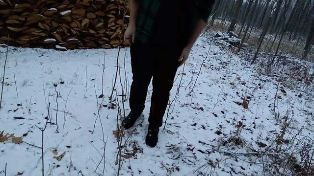 White Snow Masturbation