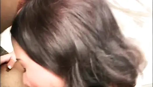 Canavar siyah yaraklar göt sikişi ve göğüslerine boşalma birçok genç amatör sürtük