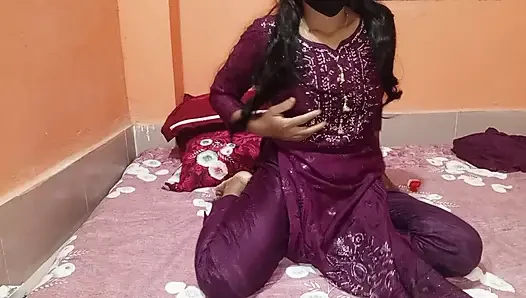 Viral Liza Vabi Fingring Pussy and Boobs Show