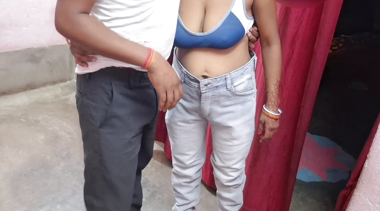 Step sister Invite me Bedroom