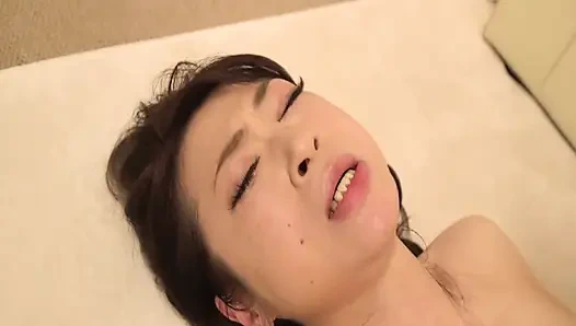 A063G02 A that calms down a bad that gets an erection right away! Forbidden SEX with expectations and immorality with a runaway fool to a defenseless mother!