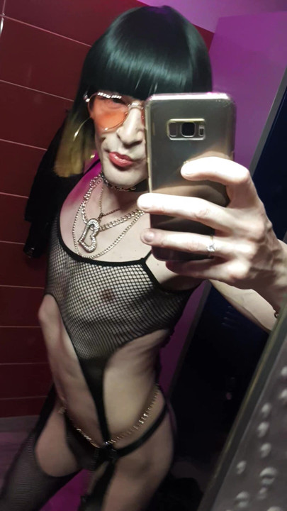 I am a wolf from BiNk's, 🐆BY MY SIDE I NEED A PANTHER. VaneSsaBiTCHx AmPHibiSaUna¹⁷ PariSChienneTrvprod⁷⁵