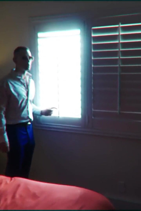 Pump - Switzerland - Melissa Stratton - S3xus