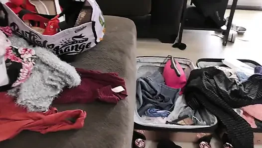 Heiße angeline red bekommt ihre muschi von ihrem po geritten