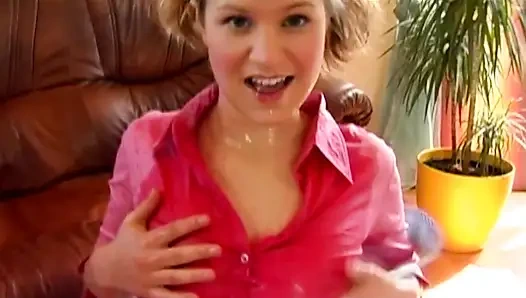 Юная Блондинка Сосет Член И Дико Долбят