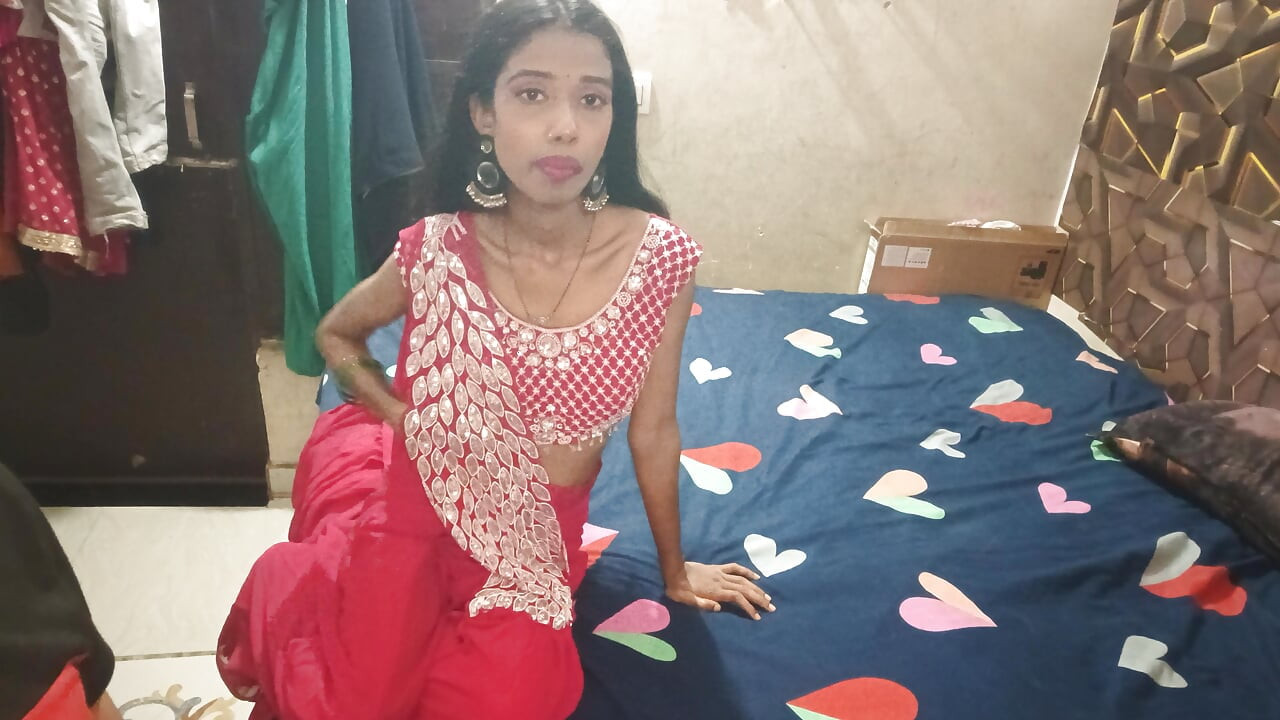 Muje chudne jada chusne me maja ata hai koi hai jo apna mota lund chushany