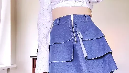 BOSS USED HIS SECRETARY AS A SEX DOLL AND FILLED HER ASS WITH CUM