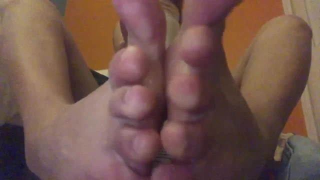 Jenna's foot tease and worship