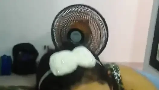 Kolombiyalı orta yaşlı seksi kadın kostümlü partiden sonra yarağımı yiyor