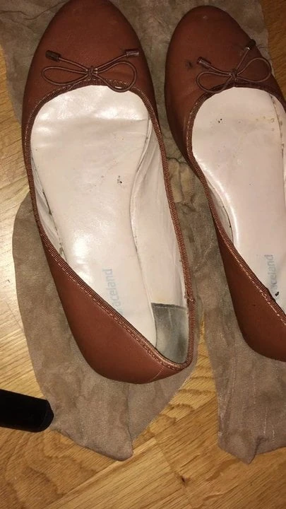 Cum on jojo12451 friends Ballerinas flats (3. Shot)