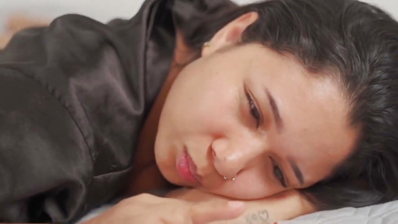 拉丁女郎Devore的小软糖人
