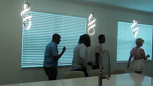 Наставники в гэнгбэнге