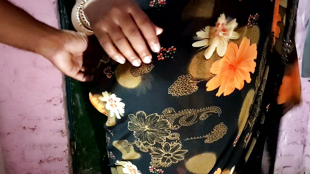 Saadi utha ke bhabhi ko chod diya