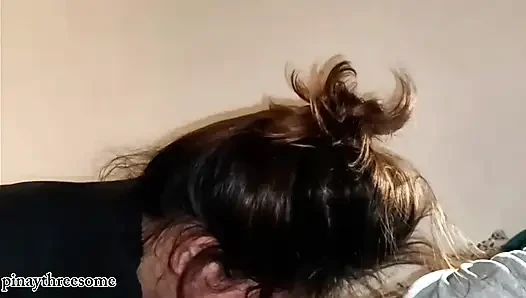 Asyalı aldatan evli kadın kocası karısını oral sekste ve binişte ne kadar iyi olduğunu filme alıyor