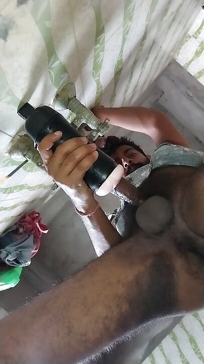 Sandhya bhabhi Ka Chut Mein Apna land.