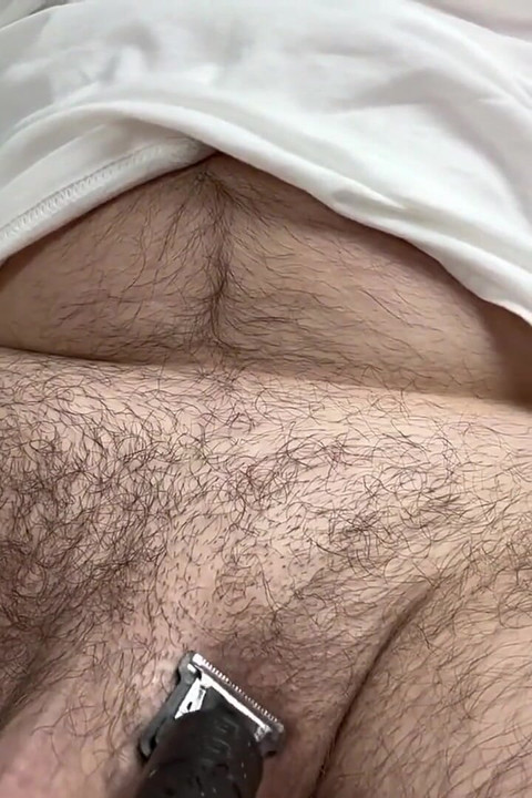 Hadi birbirimizin tıraş etmesine yardım edelim.