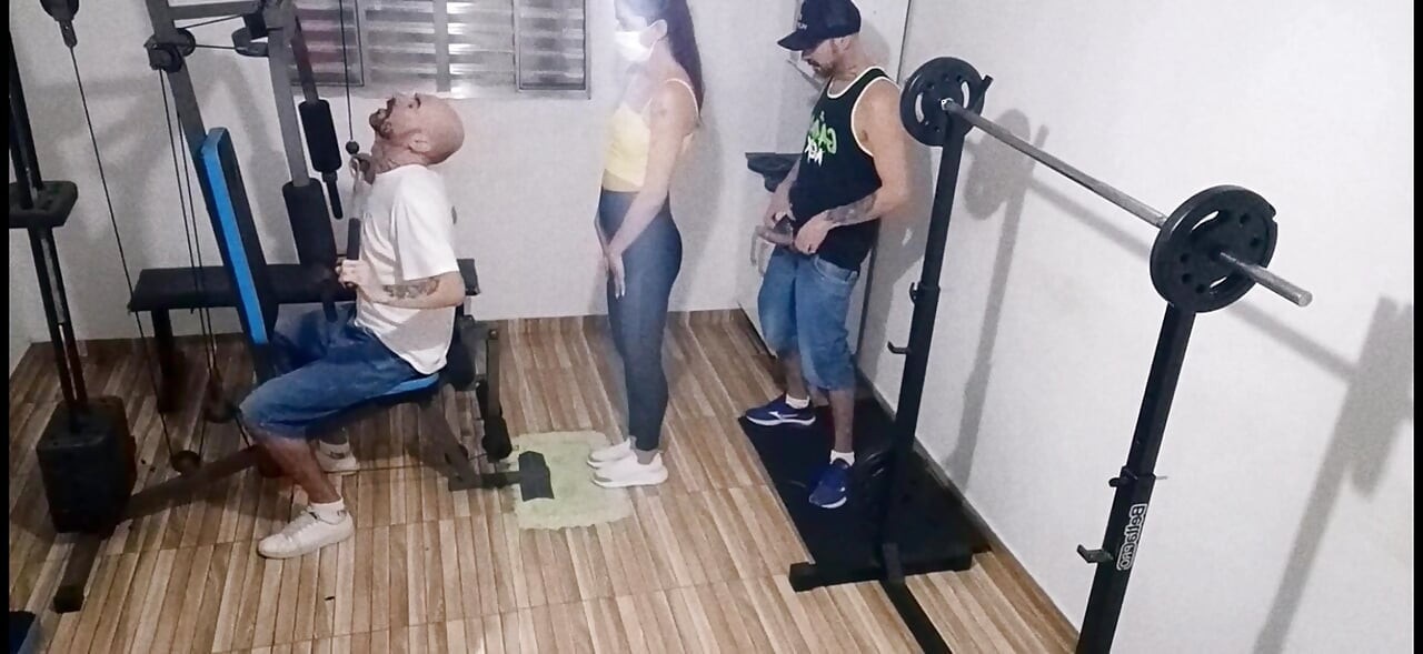 흑인 대물 자지에게 따먹히는 마누라