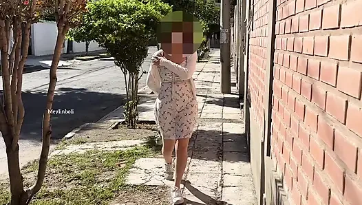 COLLEGE-MÄDCHEN SELBSTGEMACHTER PORNO GEHT MIT EINEM FREUND ZUM FICKEN