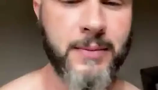 Tatlı misk kokusu gibi