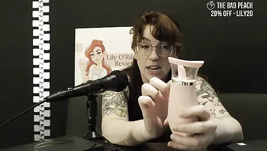 Ulasan NSFW tentang vibrator honey pistil jilat dari bad peach