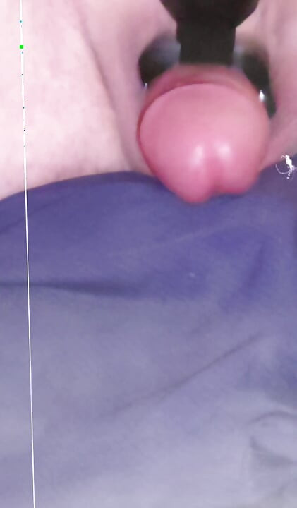 MOANING MASSAGE GUN CUM SHOT