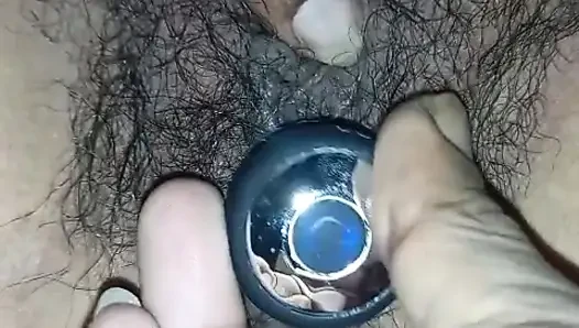 ich wurde von meinem nachbarn mit einem vibrator-buttplug gespielt