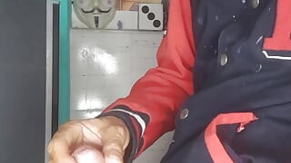 Drkam se razmišljajući o bogatom mirisu (vagine) moje 65-godišnje tete,